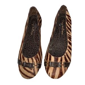 Diego du Lucca pony hair flats w/leather brass accent, tiger stripes, size8, EUC
